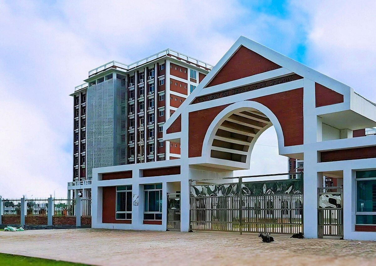 মহাপরিচালক ছাড়া নেই আর কোনো কর্মকর্তা