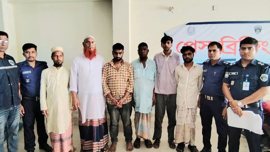 ইসলামপুরে লাগেজবন্দী লাশের পরিচয় মিলল, হত্যাকাণ্ডে ৬ জন গ্রেপ্তার