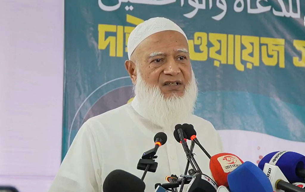 আমরা ধর্মের ভিত্তিতে জাতিকে বিভাজিত করার পক্ষে নই: জামায়াত আমির