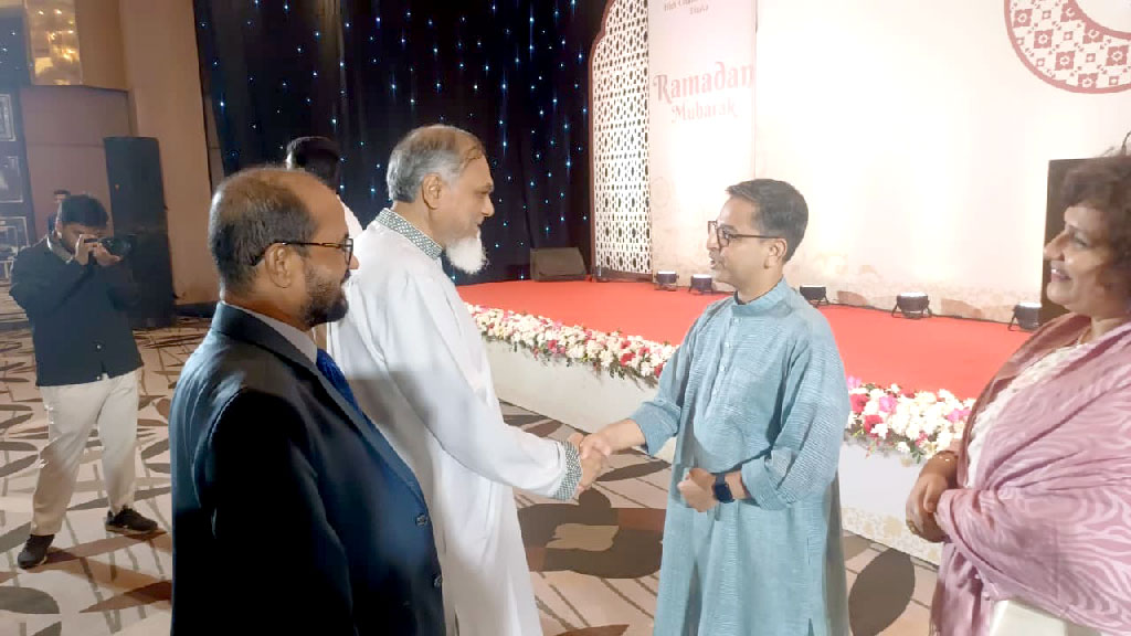 ভারতীয় হাইকমিশনের ইফতার মাহফিলে জামায়াত নেতারা