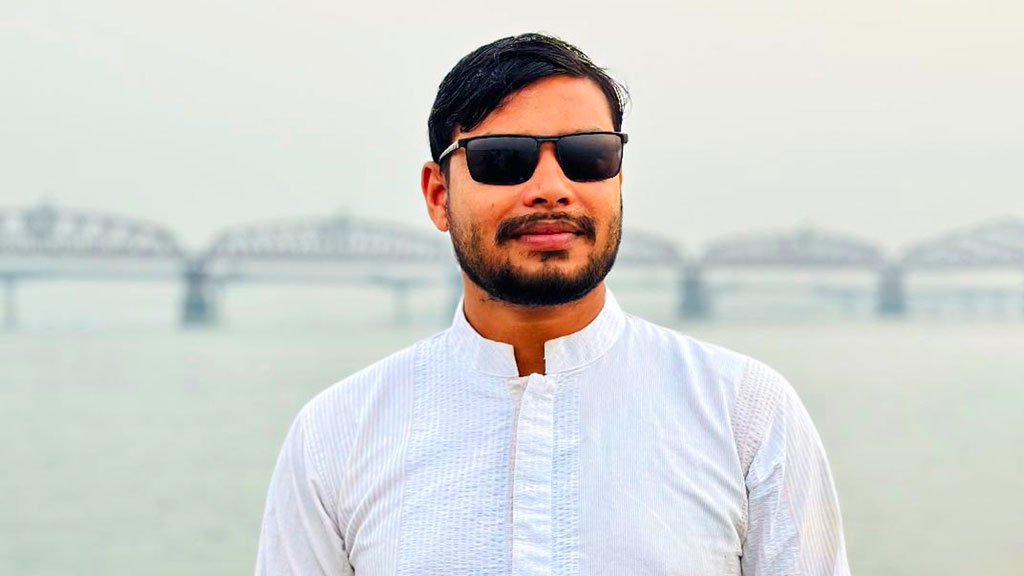 পাবনায় ভিডব্লিউবি কার্ডের বিনিময়ে টাকা দাবির অভিযোগ জামায়াত নেতার বিরুদ্ধে