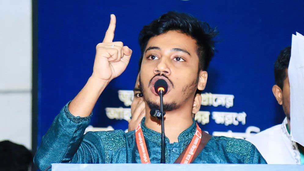 ‘সমন্বয়ক’ পরিচয়ে গুলশানে চাঁদাবাজি: বহিষ্কৃত বাগছাস নেতা জানে আলম গ্রেপ্তার