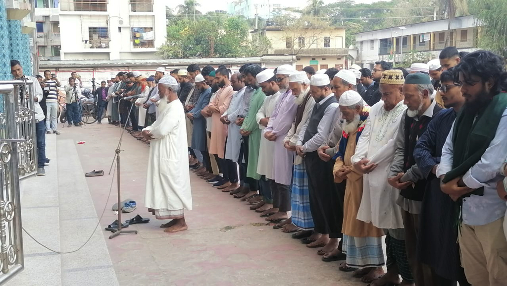 ঝালকাঠিতে হাদির গায়েবানা জানাজা