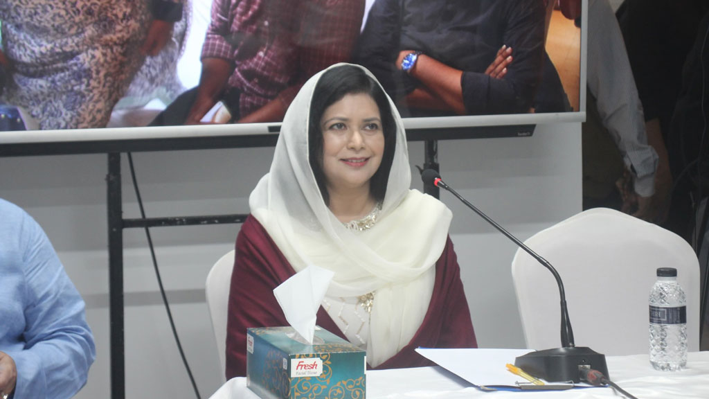 ক্ষুদে বিজ্ঞানীদের মেধা-অধ্যবসায় আমাদের মুগ্ধ করেছে: জোবাইদা রহমান