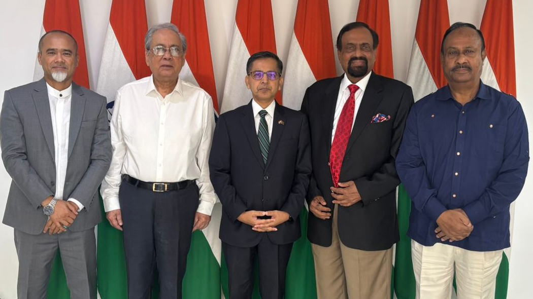 প্রণয় ভার্মার সঙ্গে আনিসুল ইসলাম মাহমুদের সাক্ষাৎ, তিস্তা চুক্তি ও ট্যুরিস্ট ভিসা চালুর দাবি