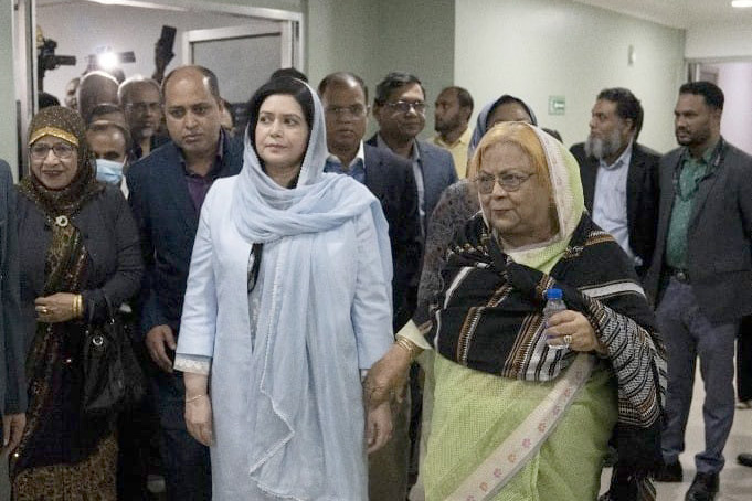 বিমানবন্দর থেকে সোজা এভারকেয়ার হাসপাতালে জুবাইদা রহমান