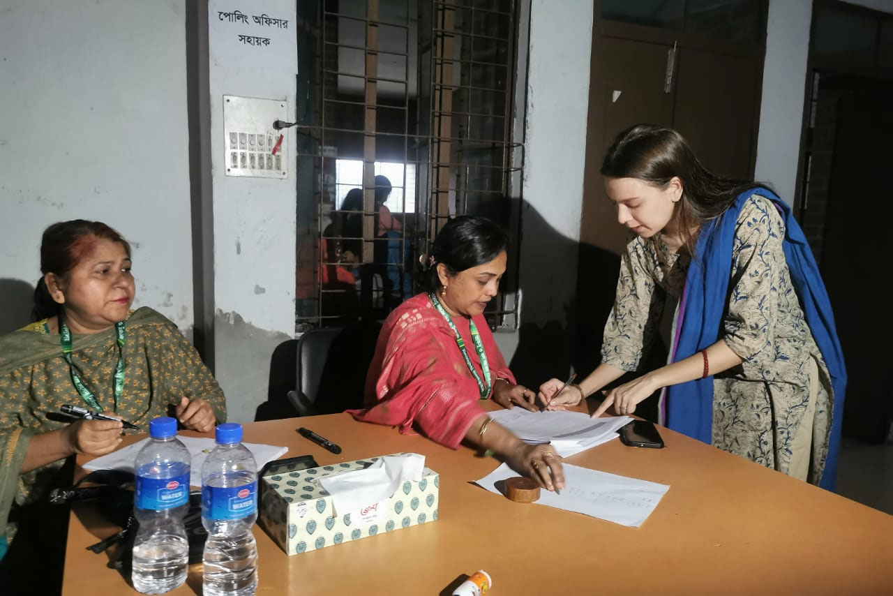 আঙুলে কালি না দেওয়ার অভিযোগ বাগছাসের জিএস পদপ্রার্থীর