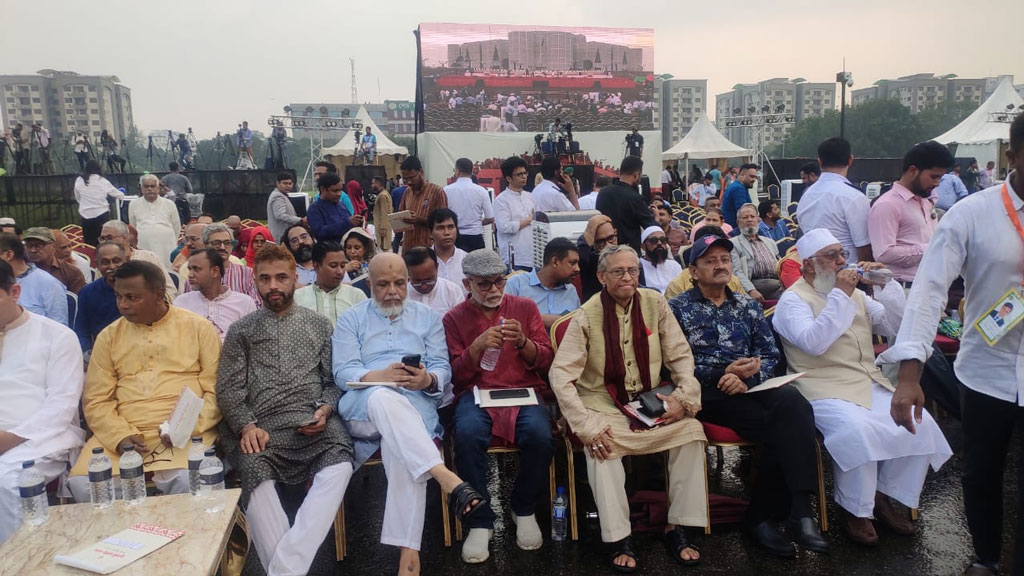 সনদ স্বাক্ষর অনুষ্ঠানে রাজনৈতিক দল ও শহীদ পরিবারের যেসব প্রতিনিধি উপস্থিত ছিলেন