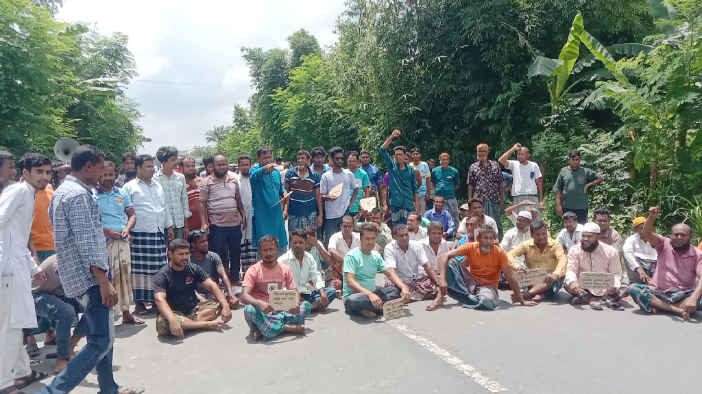 হিমাগার ভাড়া বৃদ্ধির প্রতিবাদে সড়ক অবরোধ, ভাড়া কমানোর নির্দেশ