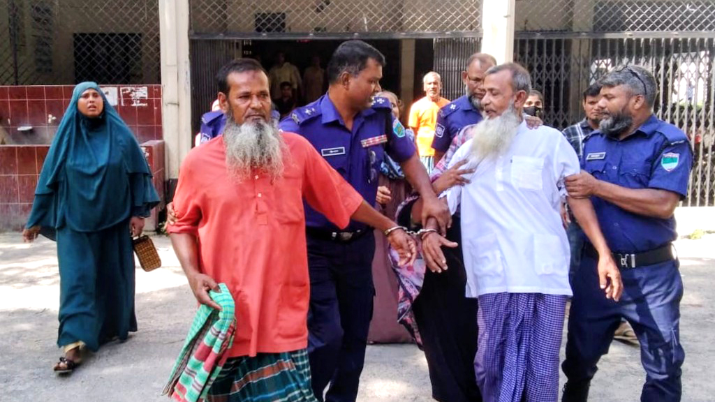 মাকে হত্যার পর পানিতে ফেলে ‘ডুবে মৃত্যু’ বলে প্রচার, সৎ ছেলেসহ তিনজনের যাবজ্জীবন