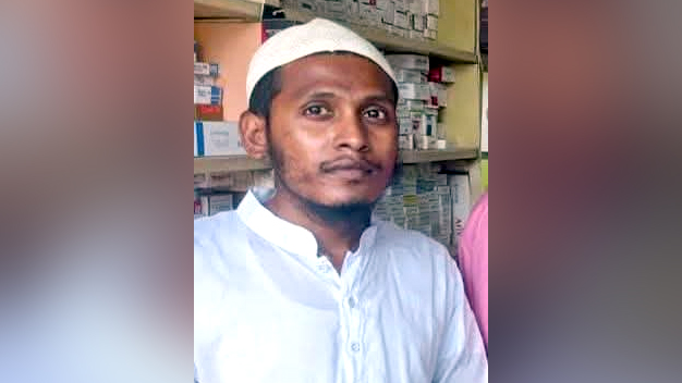 ডাম্প ট্রাকের চাপায় মসজিদের খাদেম নিহত