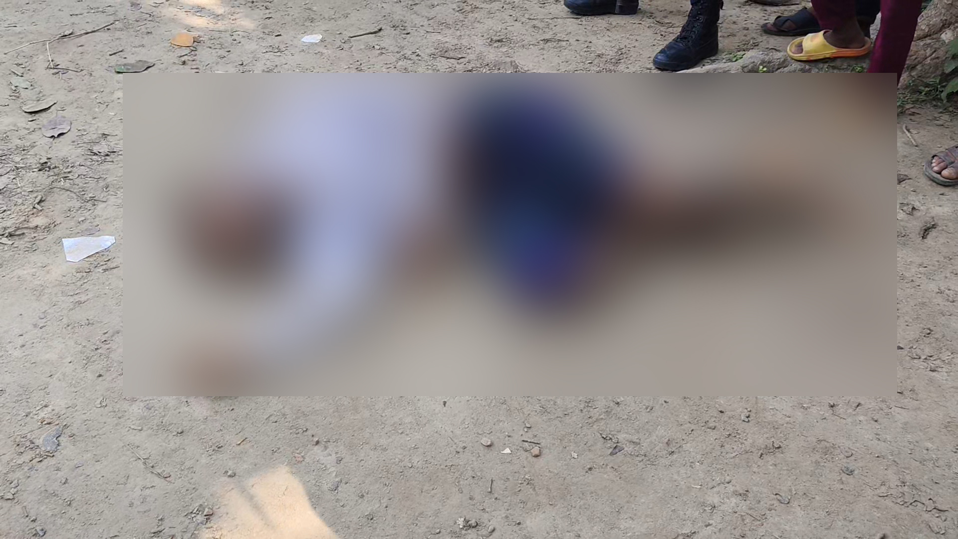 শিশুকে ধর্ষণচেষ্টার অভিযোগ, রিকশাচালককে পিটুনি দিয়ে পুলিশে সোপর্দ