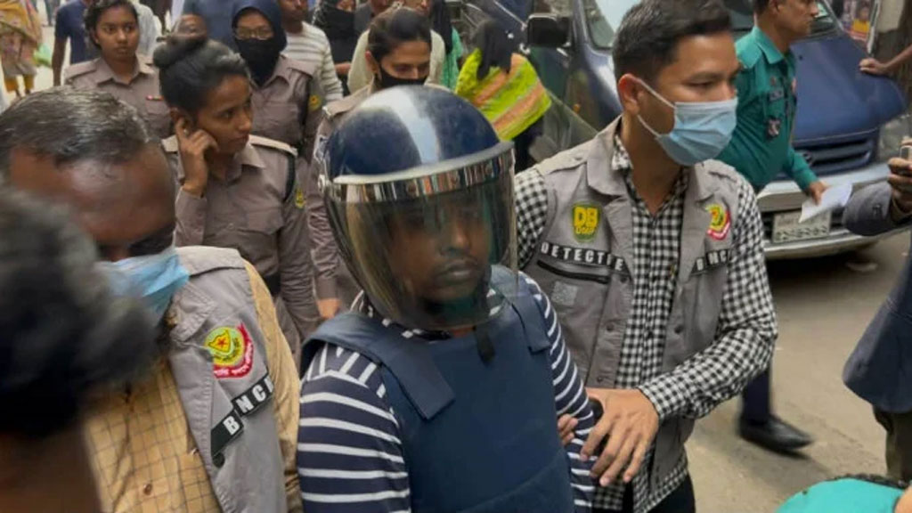 হাদিকে হত্যাচেষ্টায় ব্যবহৃত মোটরসাইকেলটির প্রকৃত মালিক কে