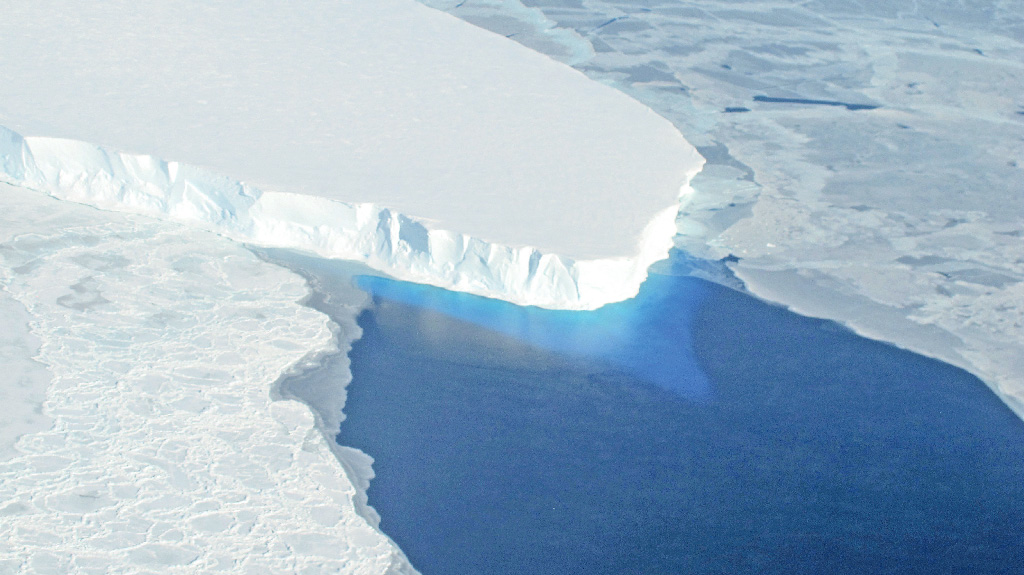 অস্ত্র ব্যবসার উন্মাদনা বনাম ডুমস ডে