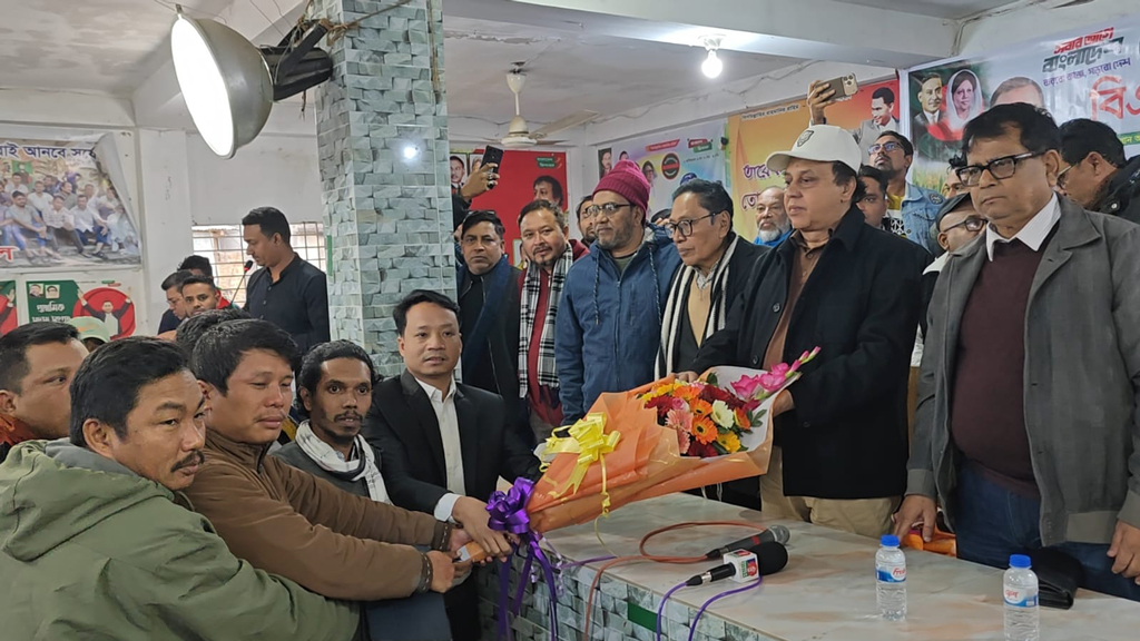 খাগড়াছড়িতে এনসিপি ছেড়ে বিএনপিতে গেলেন ৩ শতাধিক নেতা-কর্মী