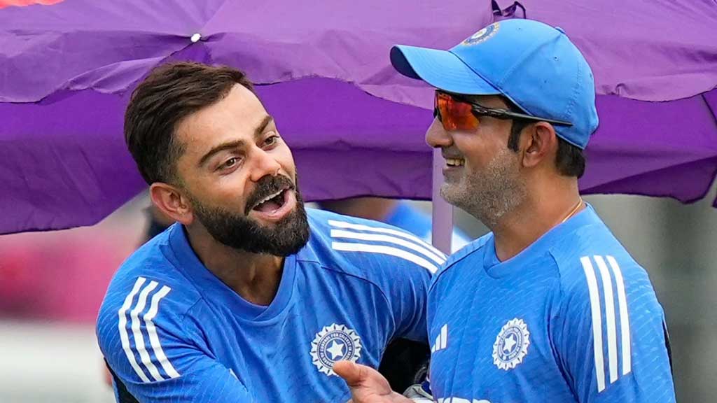 ভারতের কোচের চাপেই তাহলে টেস্ট ছাড়ার সিদ্ধান্ত কোহলির