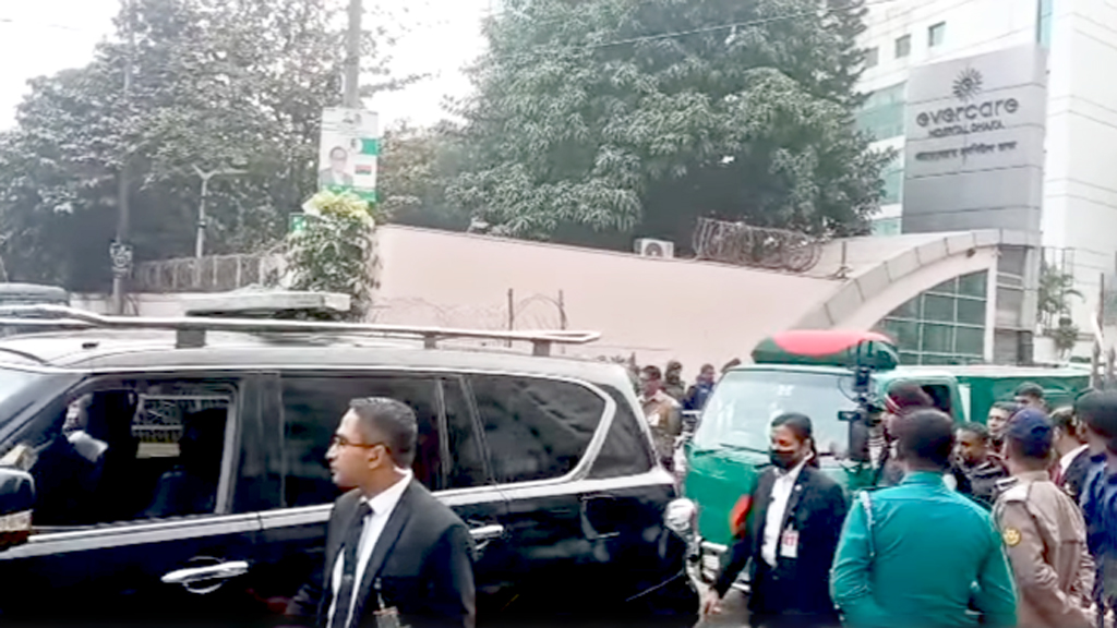 খালেদা জিয়ার মরদেহ এভারকেয়ার থেকে নেওয়া হয়েছে ফিরোজায়