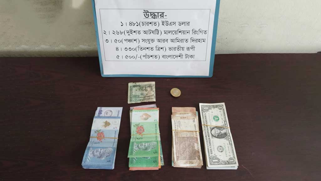 খুলনা শীর্ষ সন্ত্রাসী গ্রেনেড বাবুর বাড়িতে যৌথ বাহিনীর অভিযান, গ্রেপ্তার তিন