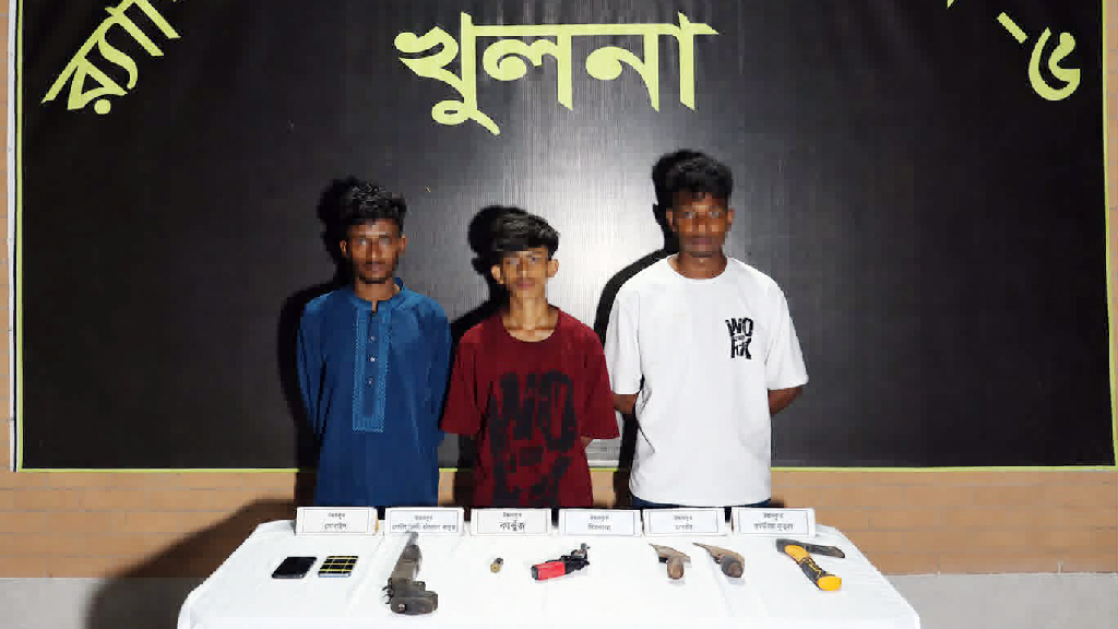নাজমুল হত্যার প্রতিশোধ নিতেই মনজুরুলকে হত্যা: র‍্যাব