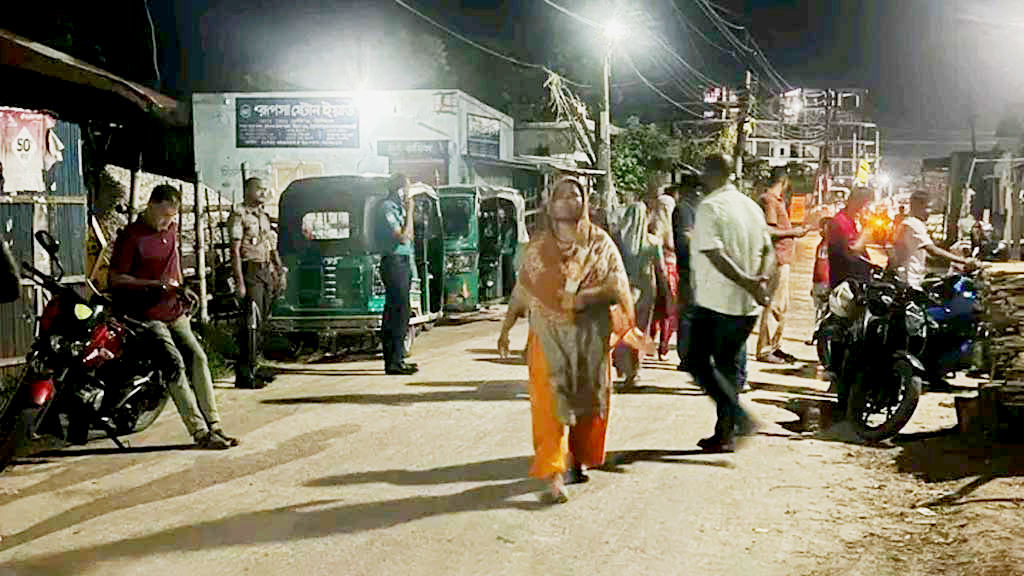 খুলনায় গুলিবিদ্ধ স্কুলছাত্রী হাসপাতাল ছাড়ার পর লাপাত্তা