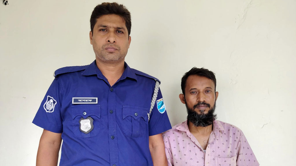 নারী শ্রমিককে ধর্ষণের অভিযোগ, কারখানামালিক গ্রেপ্তার