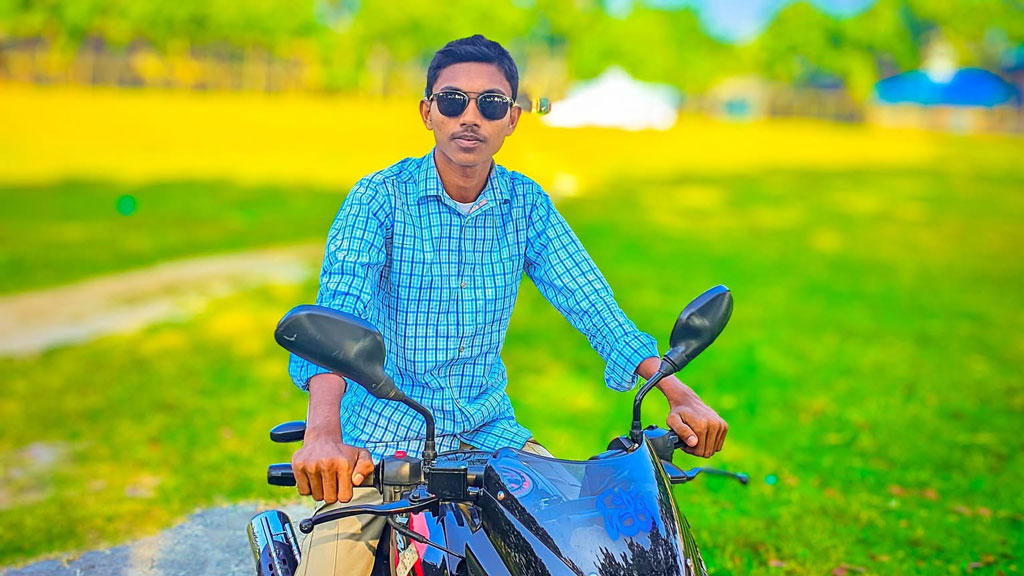 কেশবপুরে সড়ক দুর্ঘটনায় কলেজছাত্র নিহত