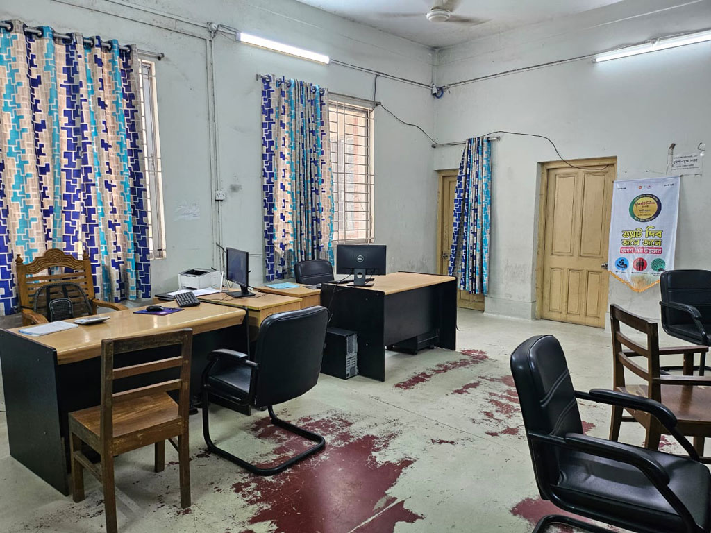 এনবিআর বিলুপ্তির জেরে প্রায় অচল দেশের রাজস্ব কর্মকাণ্ড
