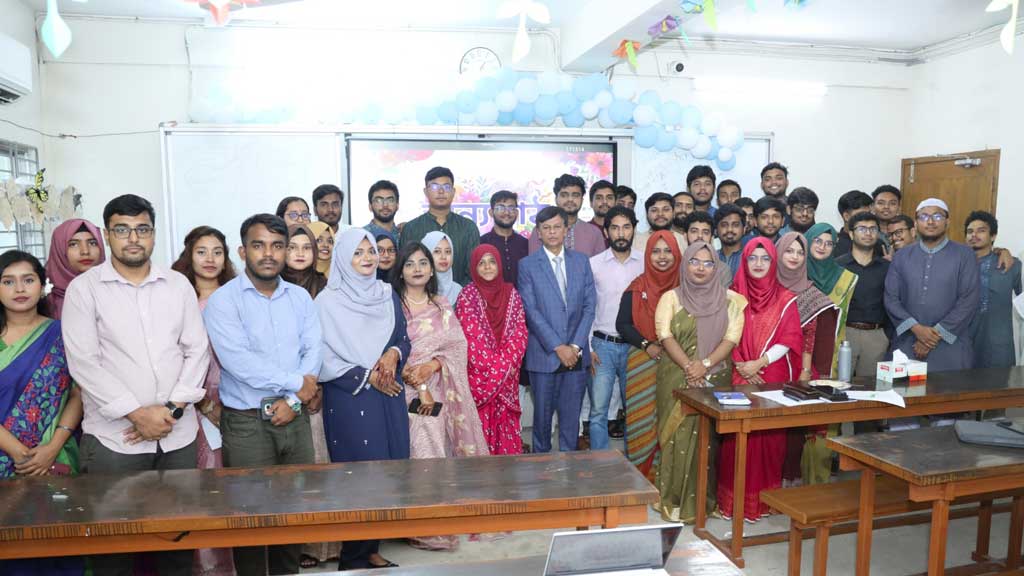 শিক্ষার্থীদের সৃজনশীলতায় ইউএফটিবির ‘অন্যপাঠ’ আয়োজন