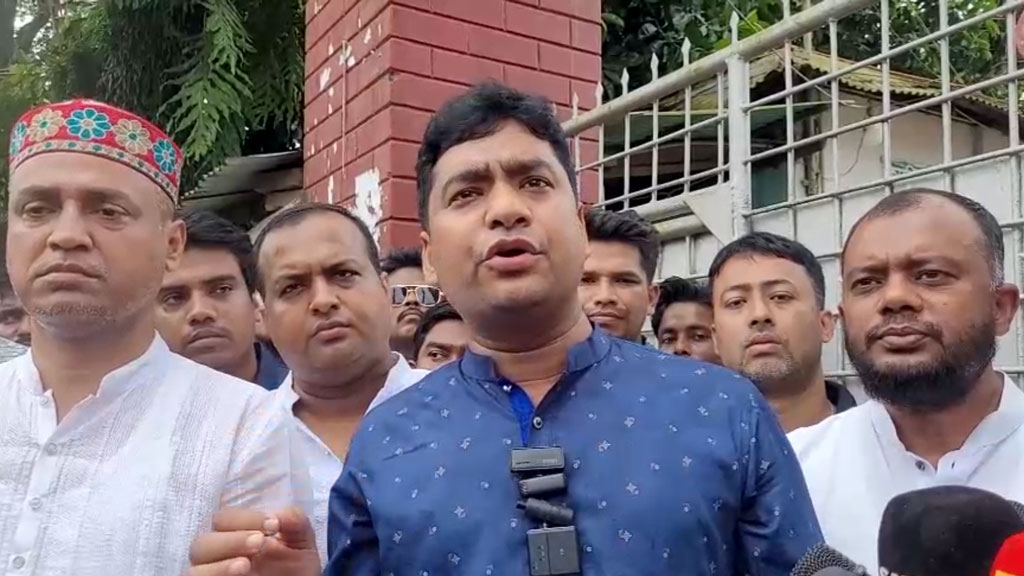 উপদেষ্টা আসিফ মুরাদনগরে ‘মাফিয়াতন্ত্র’ প্রতিষ্ঠা করেছেন: নাছির