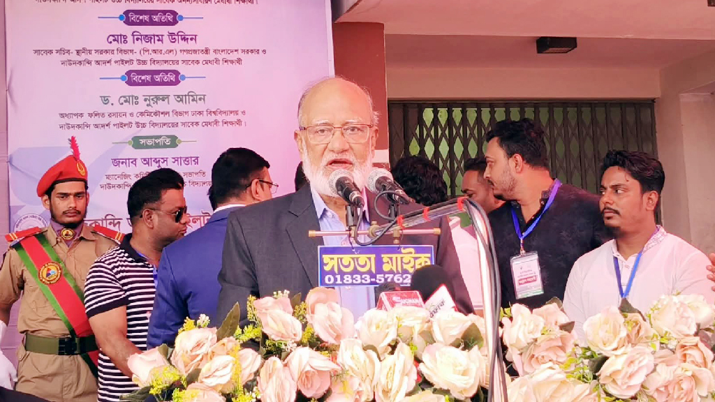 গত ১৫ বছরে শিক্ষাব্যবস্থাকে ধ্বংস করে দেওয়া হয়েছে: খন্দকার মোশাররফ হোসেন