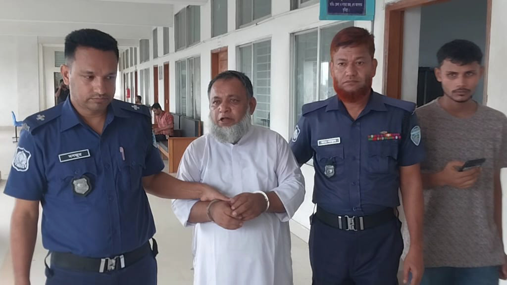 কুমিল্লায় সোহান হত্যা: বৃদ্ধের যাবজ্জীবন, ছেলের খালাস