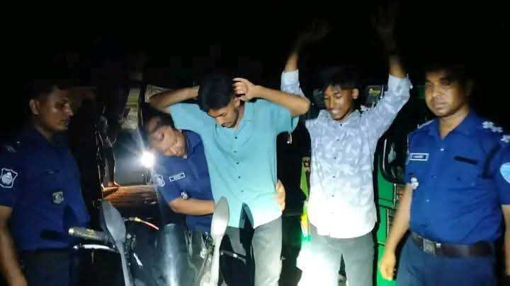 ব্রাহ্মণপাড়ায় কিশোর গ্যাং দমনে রাতভর পুলিশের অভিযান