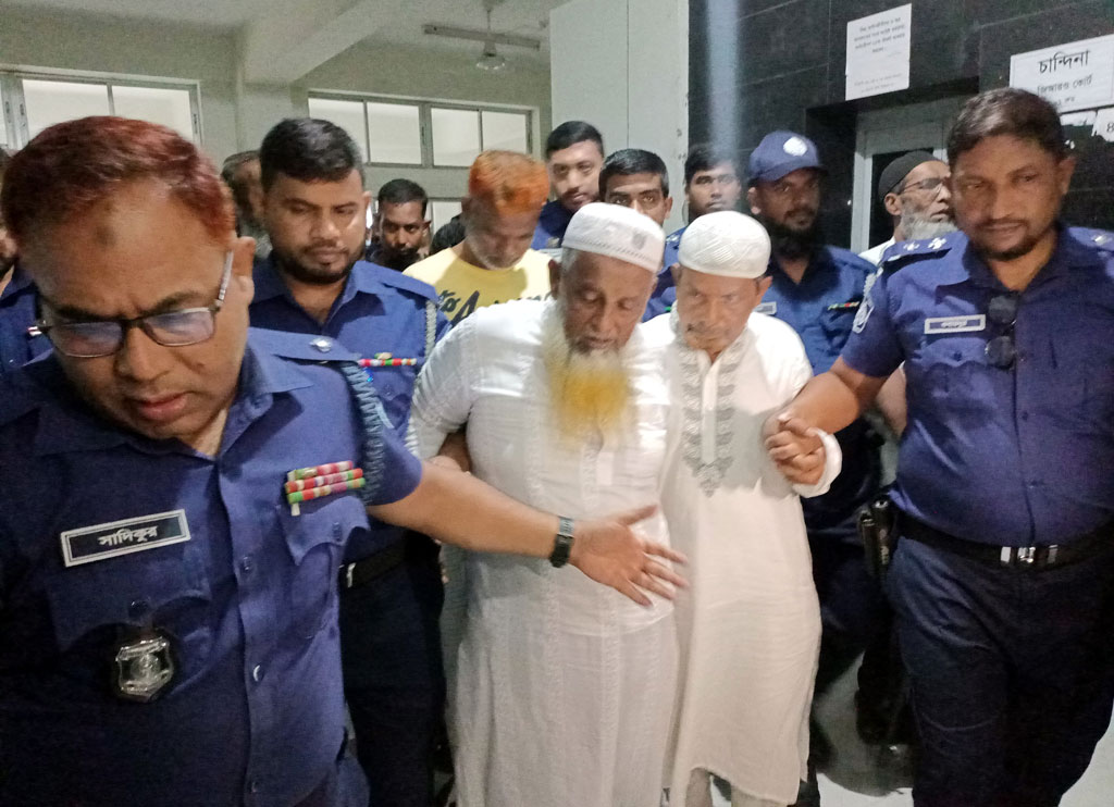মুরাদনগরের ট্রিপল মার্ডার: আট আসামির তিন দিনের রিমান্ড