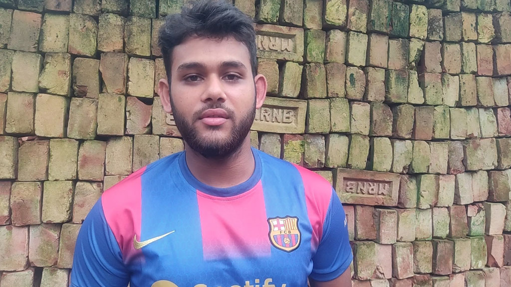 গোপালগঞ্জের ঘটনায় মৃত দেখানো যুবক জানালেন, `ভাই বেঁচে আছি’