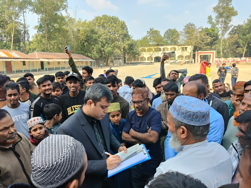 নারী কর্মীদের ‘ড্রয়িংরুম বৈঠক’, জামায়াত আমিরকে ১০ হাজার টাকা জরিমানা