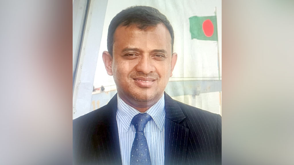 সিঙ্গাপুর সফরের আগের দিন সাবেক গভর্নরের পিএস কামরুলসহ দুজনের বিদেশ ভ্রমণে নিষেধাজ্ঞা