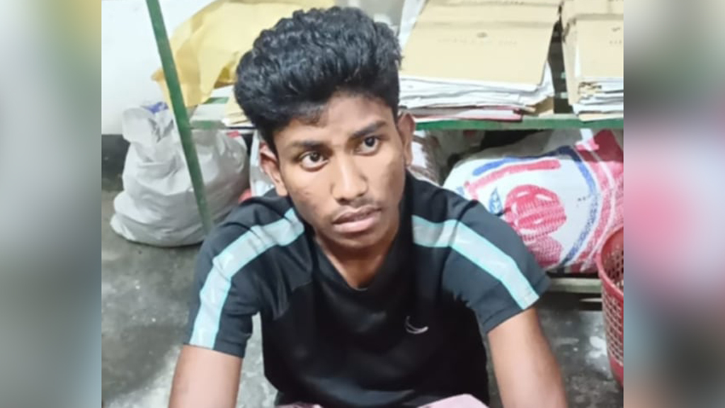 শহীদ আবু সাঈদের ছবি নিয়ে অশালীন মন্তব্য, কেন্দুয়ায় তরুণ আটক
