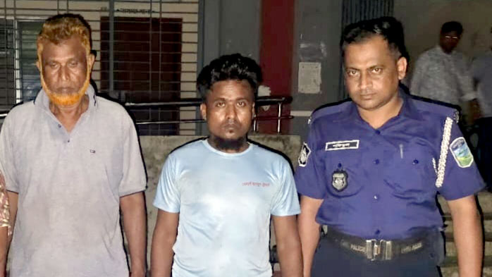 কেন্দুয়ায় বাসস্ট্যান্ডে চাঁদাবাজি, বিএনপির দুই নেতা গ্রেপ্তার