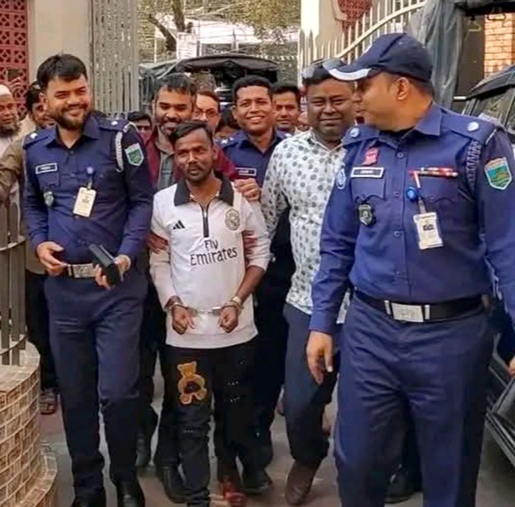 ধর্ষণ মামলায় কনটেন্ট ক্রিয়েটর হিরো আলম কারাগারে