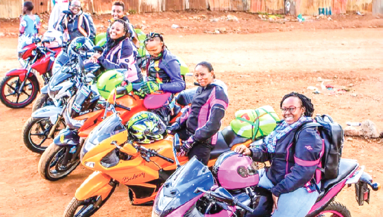 মোটরবাইকপ্রেমী নারীদের যাত্রা