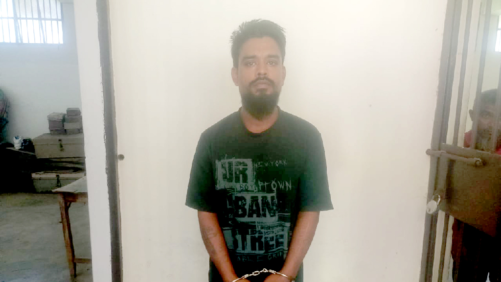 মদ খেয়ে নাচার সময় ধাক্কা লাগায় তরুণকে ছুরিকাঘাতে হত্যা, যাবজ্জীবন কারাদণ্ড