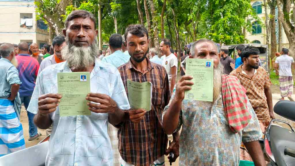 কুড়িগ্রামে ‘মাটির স্বাস্থ্য সুরক্ষা কার্ড’ চালু, যে সুবিধা পাবেন কৃষক