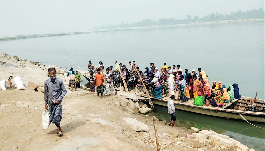 সরকার বদলায়, কিন্তু শালজোড়ের মানুষের ভোগান্তি শেষ হয় না
