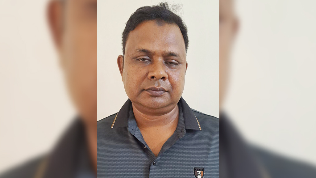 সাবেক প্রতিমন্ত্রী জাকিরের পিএস গ্রেপ্তার