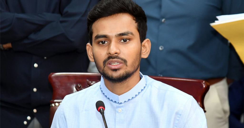 ক্রিকেটারদের দিয়ে দলাদলি করানো খুবই দুঃখজনক: ক্রীড়া উপদেষ্টা
