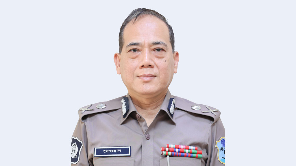 নৌ-পুলিশপ্রধানসহ পুলিশের ৫ অতিরিক্ত আইজিপিকে বাধ্যতামূলক অবসর