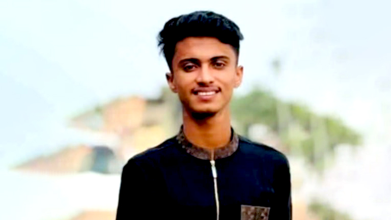 নরসিংদীর শিবপুরে কাভার্ডভ্যান-মোটরসাইকেল সংঘর্ষে কিশোর নিহত