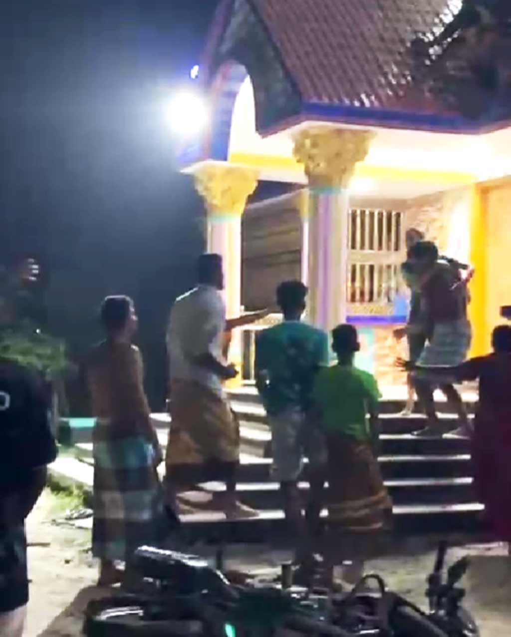 লাকসামে দশম শ্রেণির ছাত্রীকে তুলে নেওয়ার অভিযোগ, ২৩ জনের বিরুদ্ধে মামলা