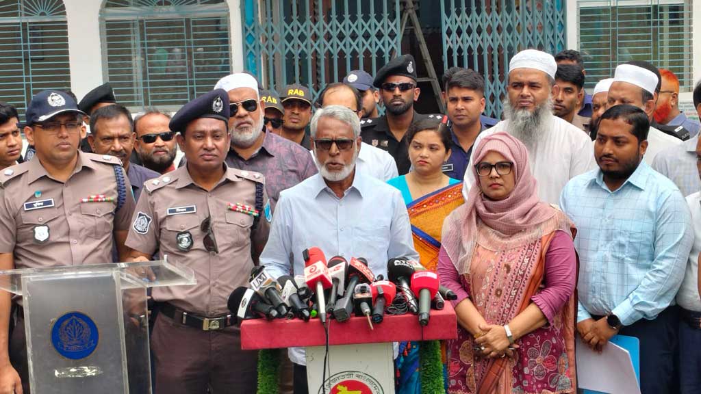প্রস্তুত শোলাকিয়া ঈদগাহ ময়দান, জামাত ৯টায়, থাকছে বিশেষ ট্রেন