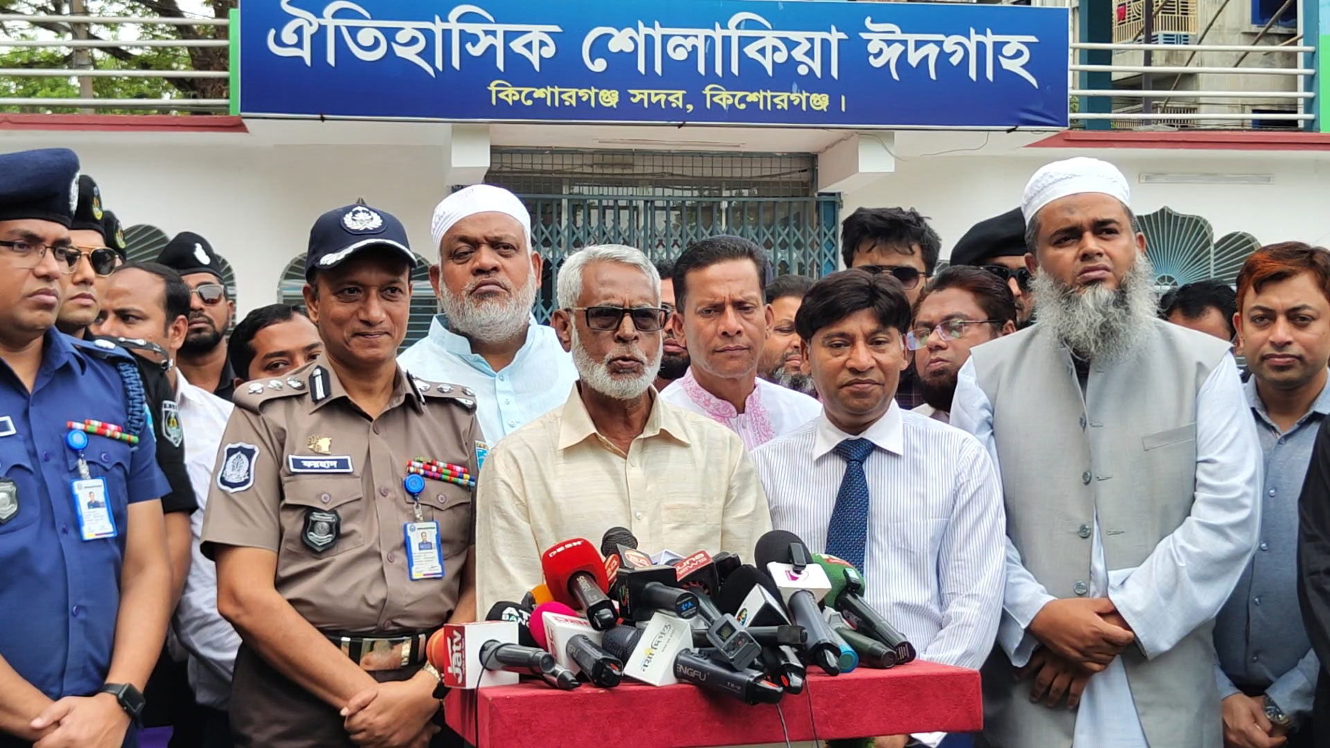 শোলাকিয়ায় ১৯৯তম ঈদ জামাতের প্রস্তুতি সম্পন্ন, জামাত ১০টায়